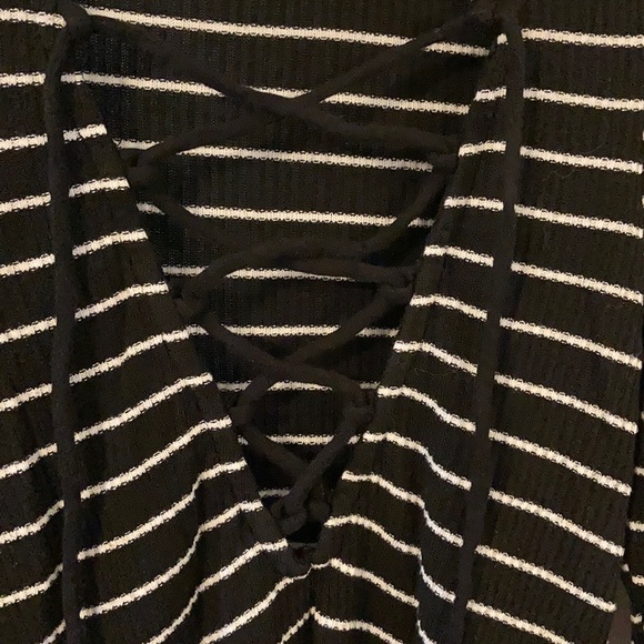 Urban Outfitters striped lace up long sleeve - Picture 5 of 6